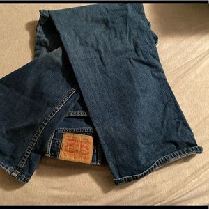 Levi’s 559 jeans